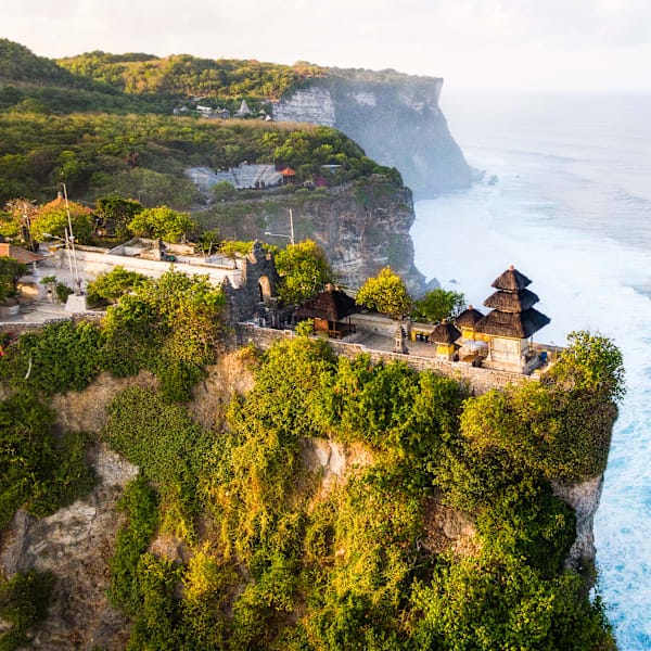 Bali and Nusa Penida: Find me by the waves