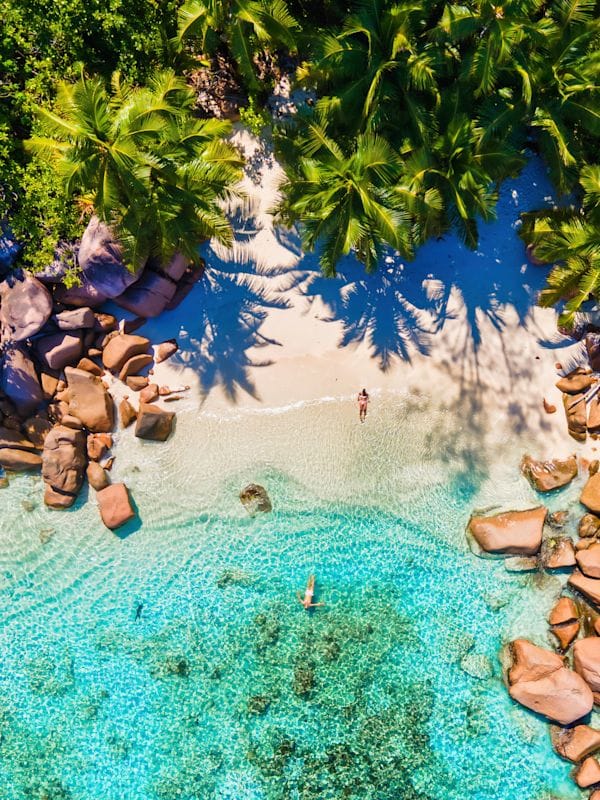 Seychelles island-hopping