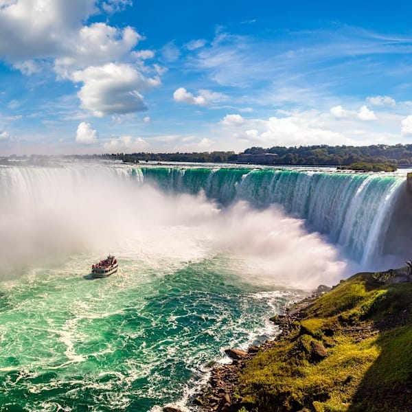 USA and Canada: East Coast road trip meets Niagara Falls